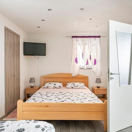 شيبينيك Studio Apartment Grgic المظهر الخارجي الصورة