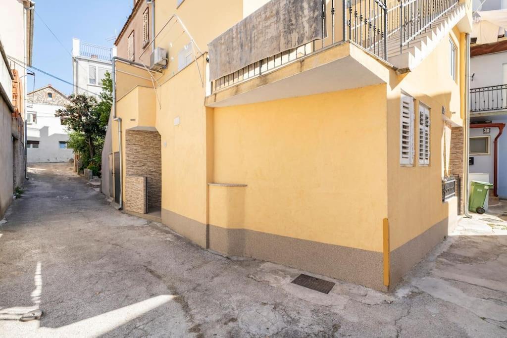 شيبينيك Studio Apartment Grgic المظهر الخارجي الصورة